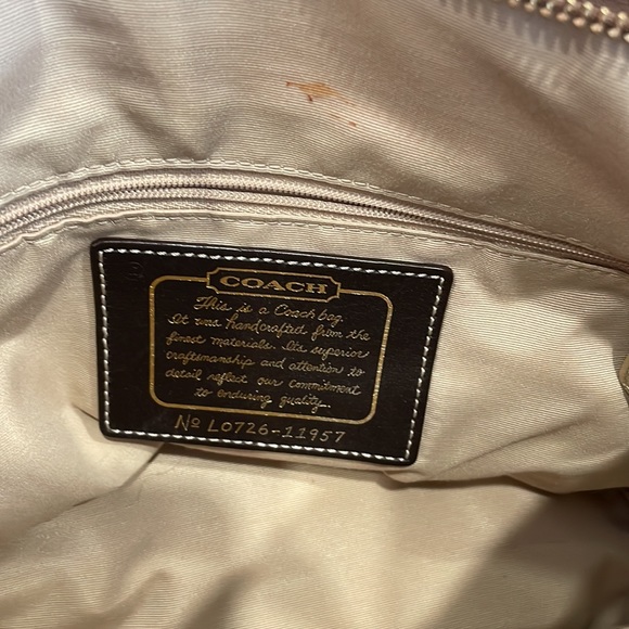 Coach Bag - Picture 4 of 5